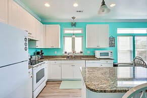 Calm Coastal Haven w/ 2 Balconies Near Beach