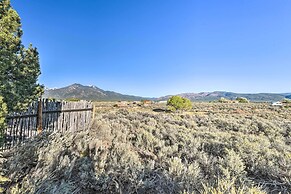 El Prado Home w/ Hot Tub, Panoramic Mtn Views