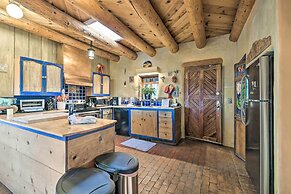 El Prado Home w/ Hot Tub, Panoramic Mtn Views