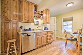 Lexington Getaway w/ Backyard Deck < 2 Mi to UK!