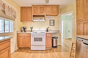 Lexington Getaway w/ Backyard Deck < 2 Mi to UK!