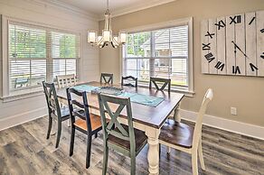 Charming Pawleys Island Home ~ 4 Mi to Beach!