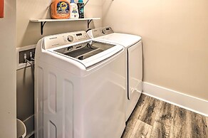 Charming Pawleys Island Home ~ 4 Mi to Beach!