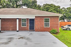 'the Royal Retreat' ~ 10 Mi to Local Beaches!