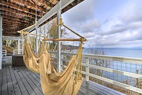 Waterfront Kingston Getaway on Puget Sound!