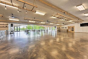 Cassopolis 'the Cabin' Retreat: Lake Access!