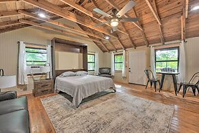 Cassopolis 'the Cabin' Retreat: Lake Access!