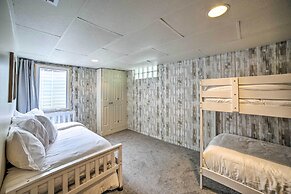 Cozy Abode ~ 3 Mi to Indiana Dunes Nat'l Park