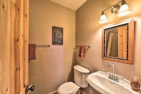 Luxe Twin Lakes House w/ Mountain & Lake Views!