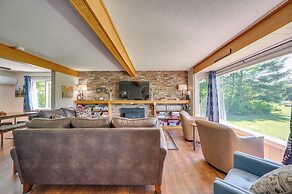 Peaceful & Private Franconia Home by Cannon!