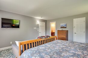 Peaceful & Private Franconia Home by Cannon!