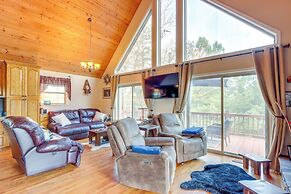 Peaceful Cabin Retreat - 9 Mi to Murphy!