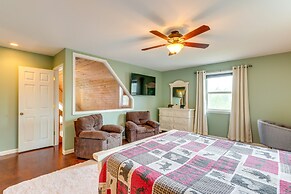 Peaceful Cabin Retreat - 9 Mi to Murphy!