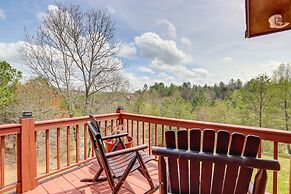 Peaceful Cabin Retreat - 9 Mi to Murphy!