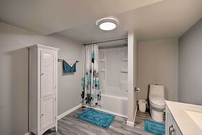 Sunny Cloquet Home - 2 Mi to St. Louis River!