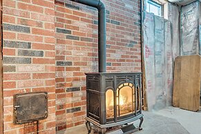 Cozy Conway Area Home ~ 4 Mi to Cranmore Mountain!