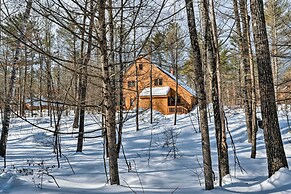 Cozy Conway Area Home ~ 4 Mi to Cranmore Mountain!
