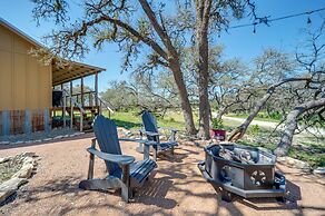 Rustic-chic Country Cabin - 10 Mi to Main Street!