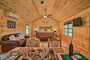 Rustic-chic Country Cabin - 10 Mi to Main Street!