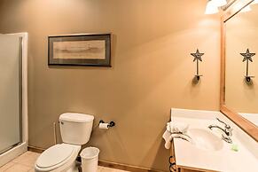 Branson Home w/ Game Room, Near Silver Dollar City