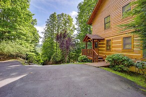 Smoky Mountain Vacation Rental w/ Large Deck!