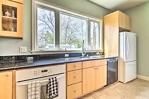 Family-friendly Cambridge Home w/ Fire Pit!