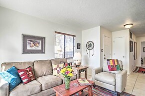 Mountain-view Albuquerque Townhome w/ Patio!