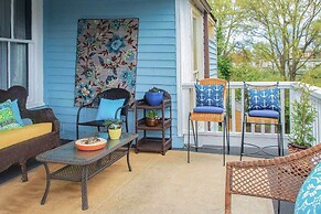 Vicksburg Home w/3 Porches, Walk to Downtown