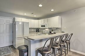 Pool Access & Lake Views: Camdenton Condo