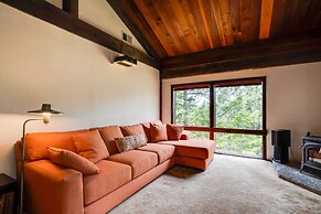 Peaceful Applegate River Valley Sanctuary!