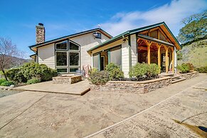 Stunning Hopland Vacation Rental w/ Pool & Hot Tub