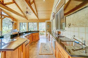 Stunning Hopland Vacation Rental w/ Pool & Hot Tub