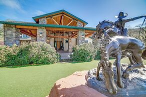 Stunning Hopland Vacation Rental w/ Pool & Hot Tub