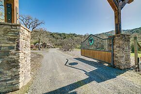 Stunning Hopland Vacation Rental w/ Pool & Hot Tub