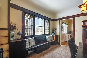 Beautiful Historic Home Near Bryce Canyon!