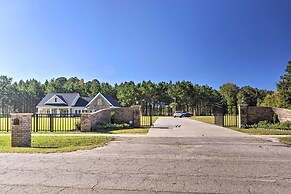 Bright Hopkins Home w/ Game Room & Fire Pit!