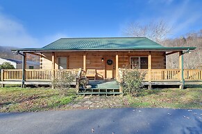 Secluded Retreat: Bbq, Lawn Games, & Fire Pit!