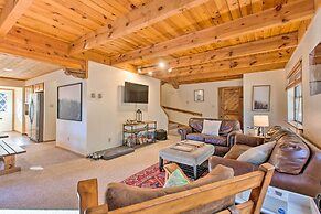 Family Cabin w/ Hot Tub: 1 Mi to Angel Fire Resort