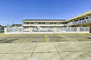 North Wildwood Condo w/ Pool, Walk to Boardwalk!