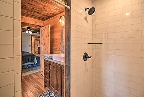 8 Mi to Dtwn Murphy! Cabin w/ Nottely River Views
