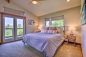 Luxe Coastal Haven w/ Bay Views & Hot Tub