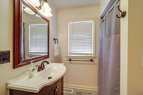 Cozy Damascus Cottage w/ Porch & Trail Access!