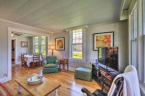 Cozy Damascus Cottage w/ Porch & Trail Access!