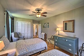 Cozy Damascus Cottage w/ Porch & Trail Access!