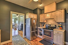 Cozy Damascus Cottage w/ Porch & Trail Access!