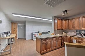 Ironwood 'superior Home' ~ 4 Mi to Big Powderhorn!