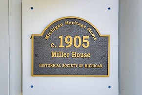 Elegant 1905 Home: Steps to Torch Lake & Dtwn