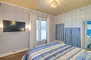 Elegant 1905 Home: Steps to Torch Lake & Dtwn