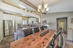 'villa Con Vista' w/ Putting Green & Hot Tub!