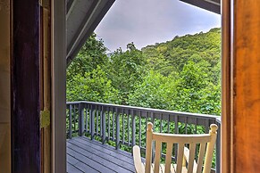 Idyllic Roan Mountain Cabin Across From Creek